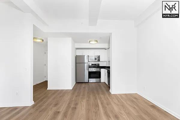 West St #42A - Photo 5 of 20