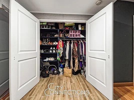 West St #16G - Photo 5 of 20