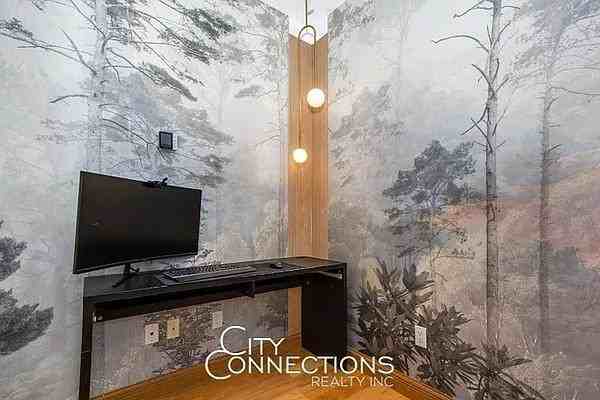 West St #16G - Photo 7 of 20