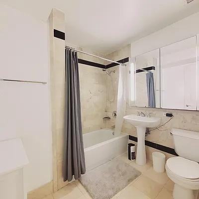West St #11E - Photo 6 of 20