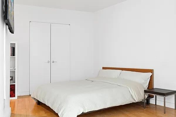 Broad St #1601 - Photo 2 of 20