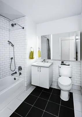 Pine St #907 - Photo 4 of 20