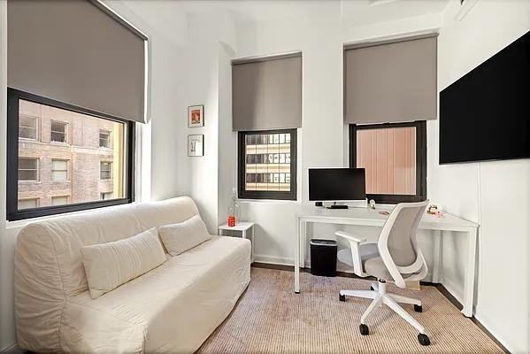 Pine St #14E - Photo 3 of 20