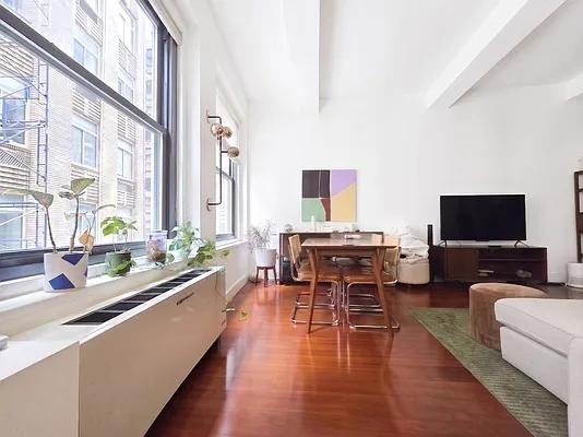 John St #10F - Photo 2 of 8