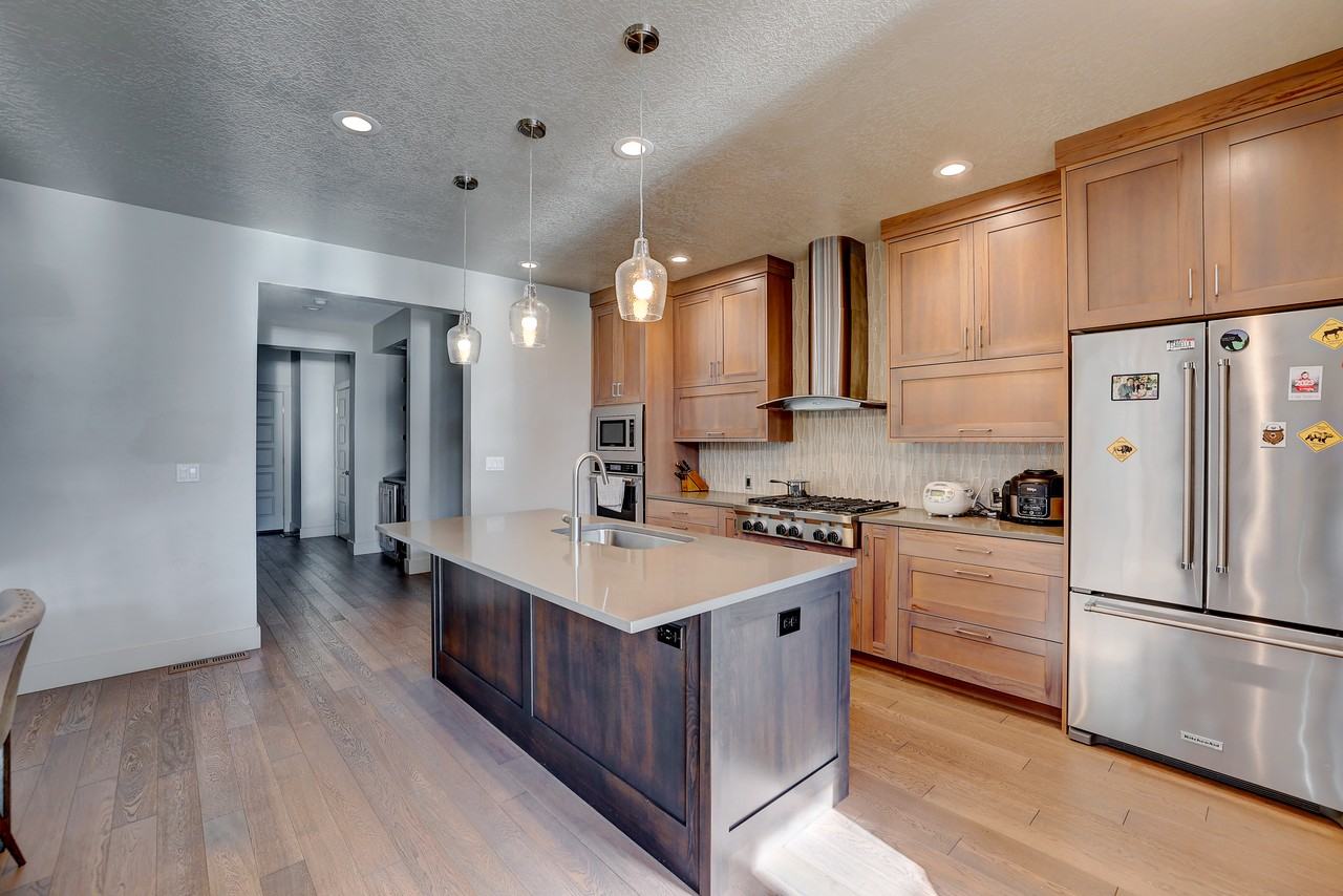 3045 S Shadywood Way #1 - Photo 3 of 41