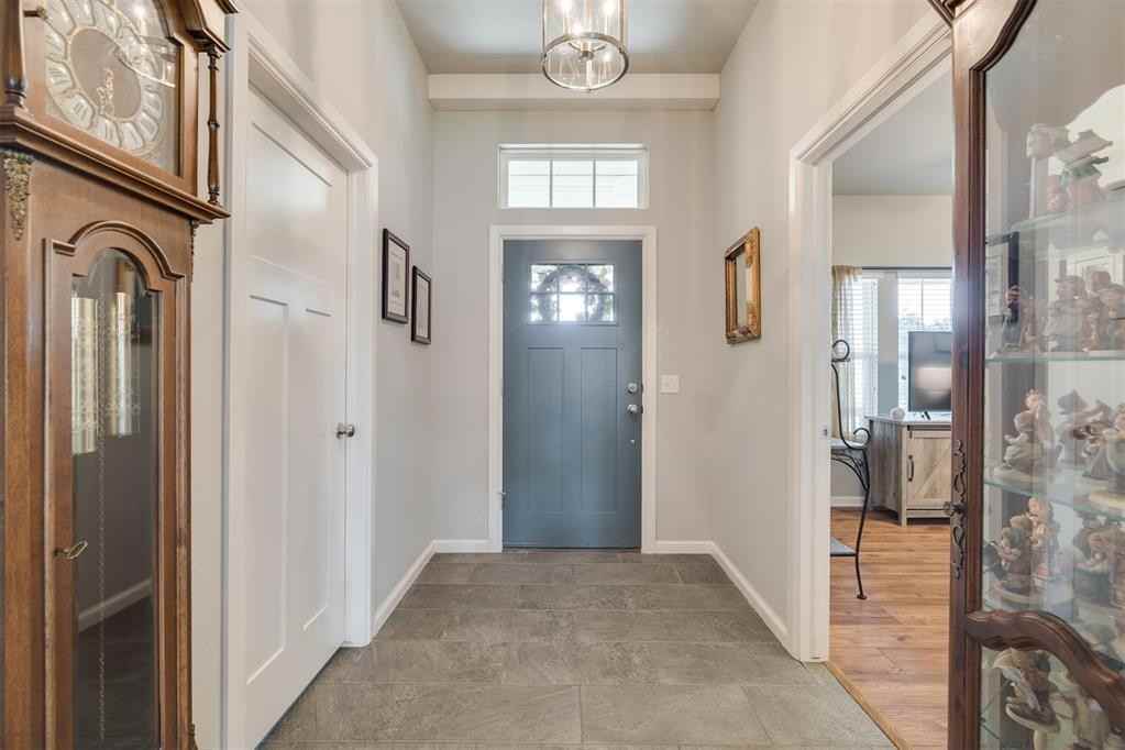 18500 Summer Grove Ave #1 - Photo 5 of 35