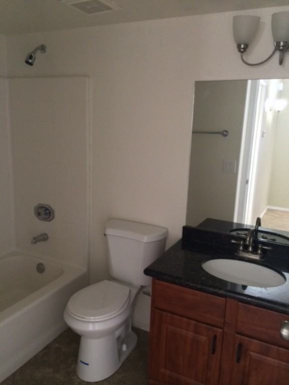 21921 N 71st Ln - Photo 5 of 18