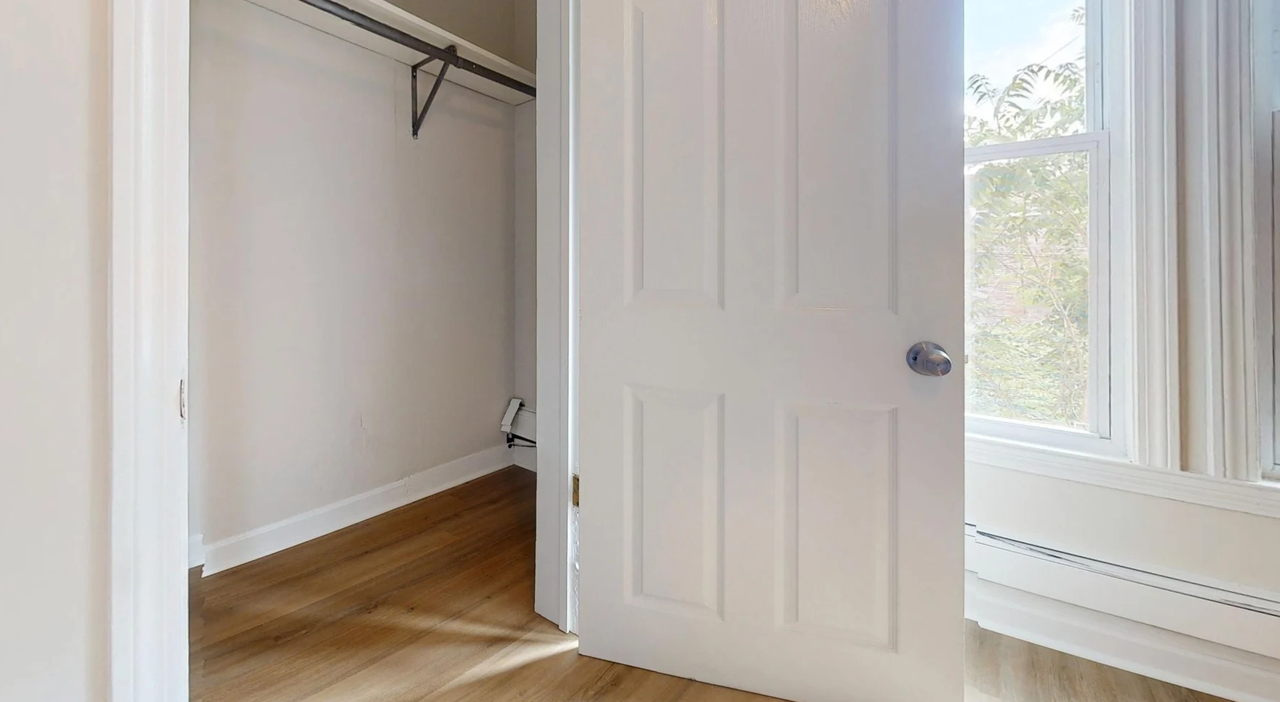 11 Wendover St #2 - Photo 4 of 10