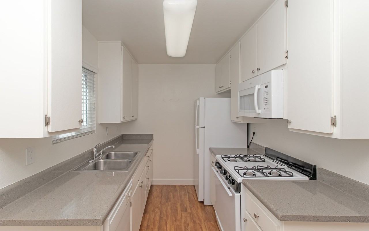 Villas de Laura Apts - Photo 7 of 43