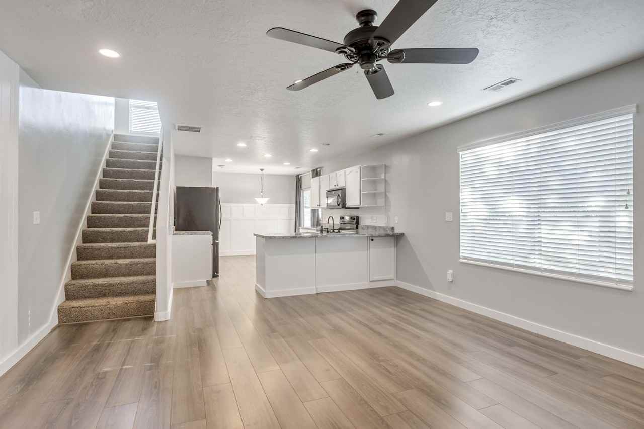 362 S 1230 W #1 - Photo 4 of 20