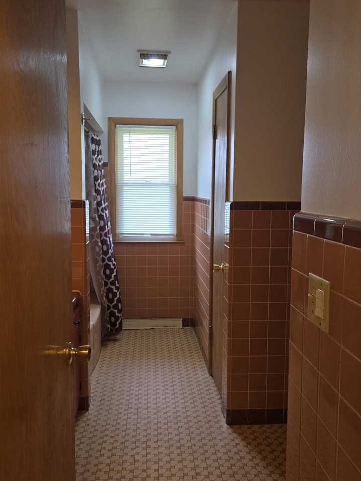 2716 S Cleveland Park Dr #1 - Photo 7 of 15