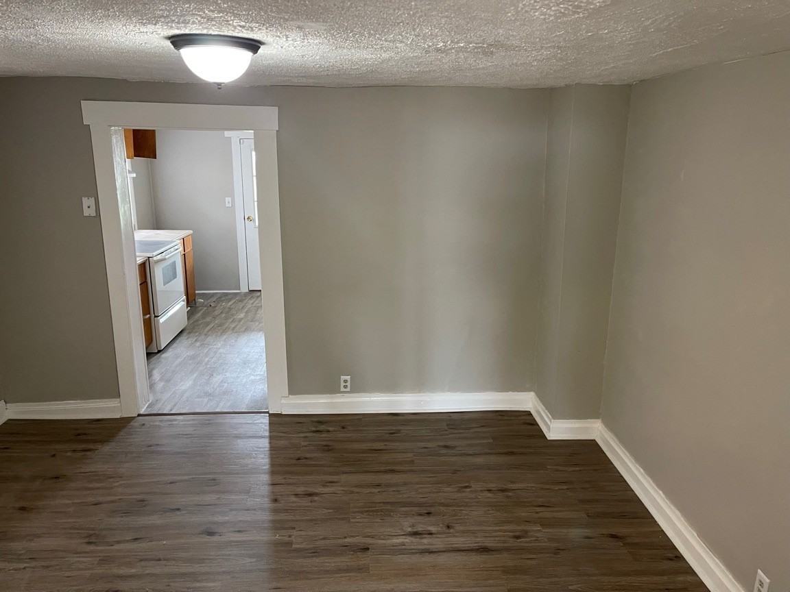 19 E Lancaster St #19 - Photo 7 of 16