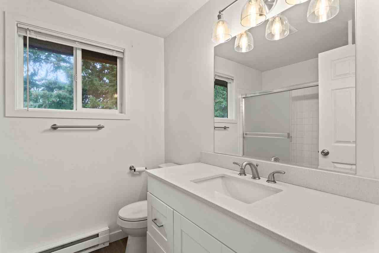 4209 N Abbey Rd #2 - Photo 6 of 10