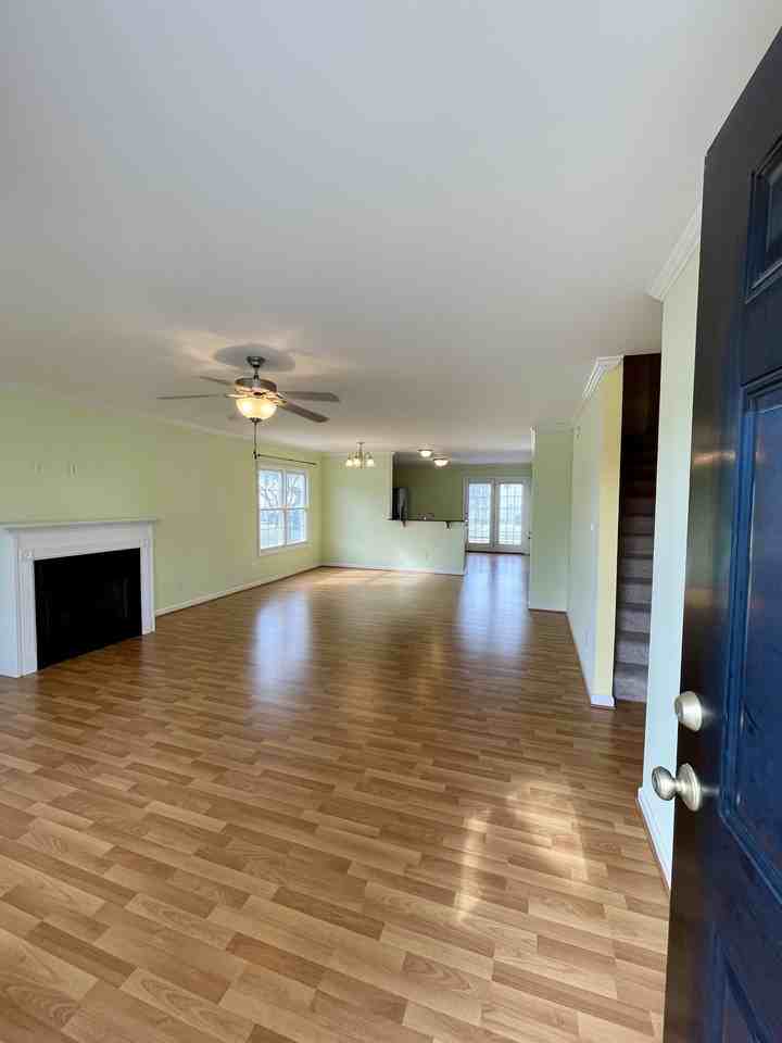 616 Capstone Dr #1 - Photo 3 of 39