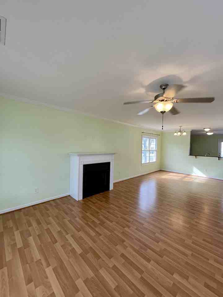 616 Capstone Dr #1 - Photo 4 of 39