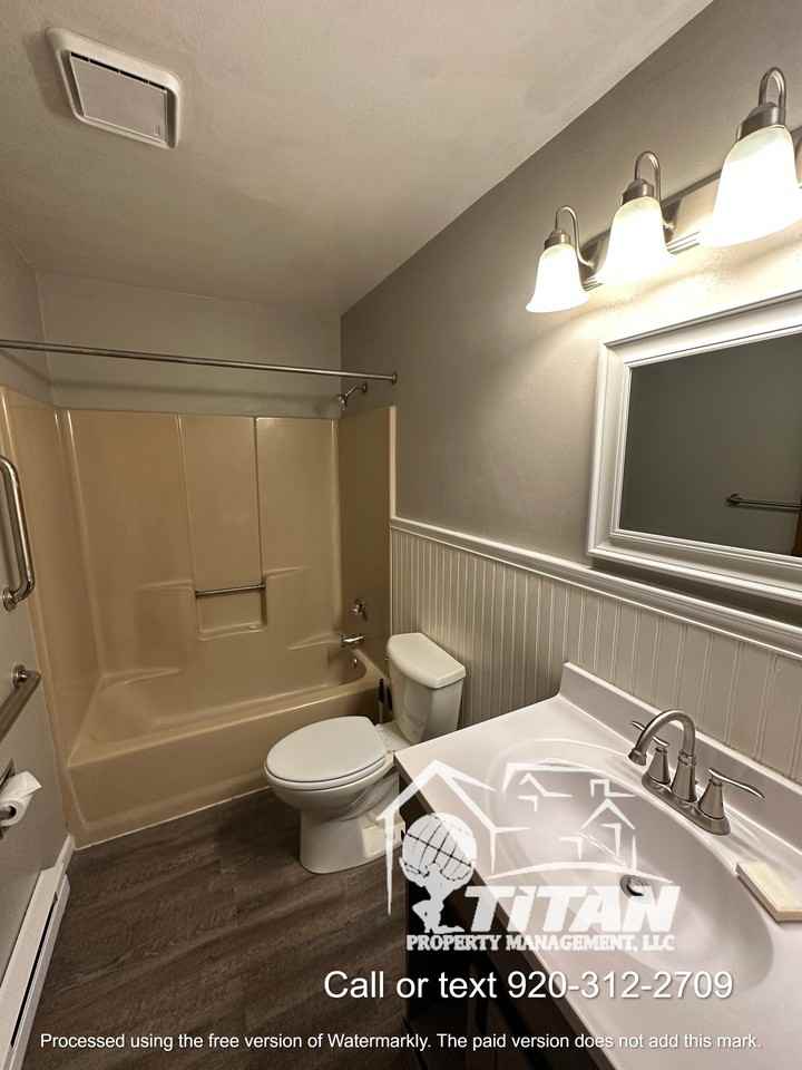 1335 Moreland St #B - Photo 6 of 6