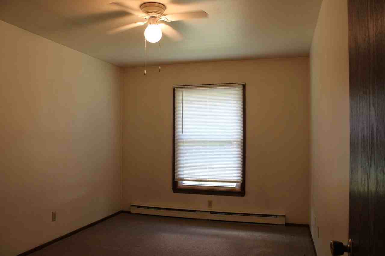 461 Grant - Photo 4 of 8