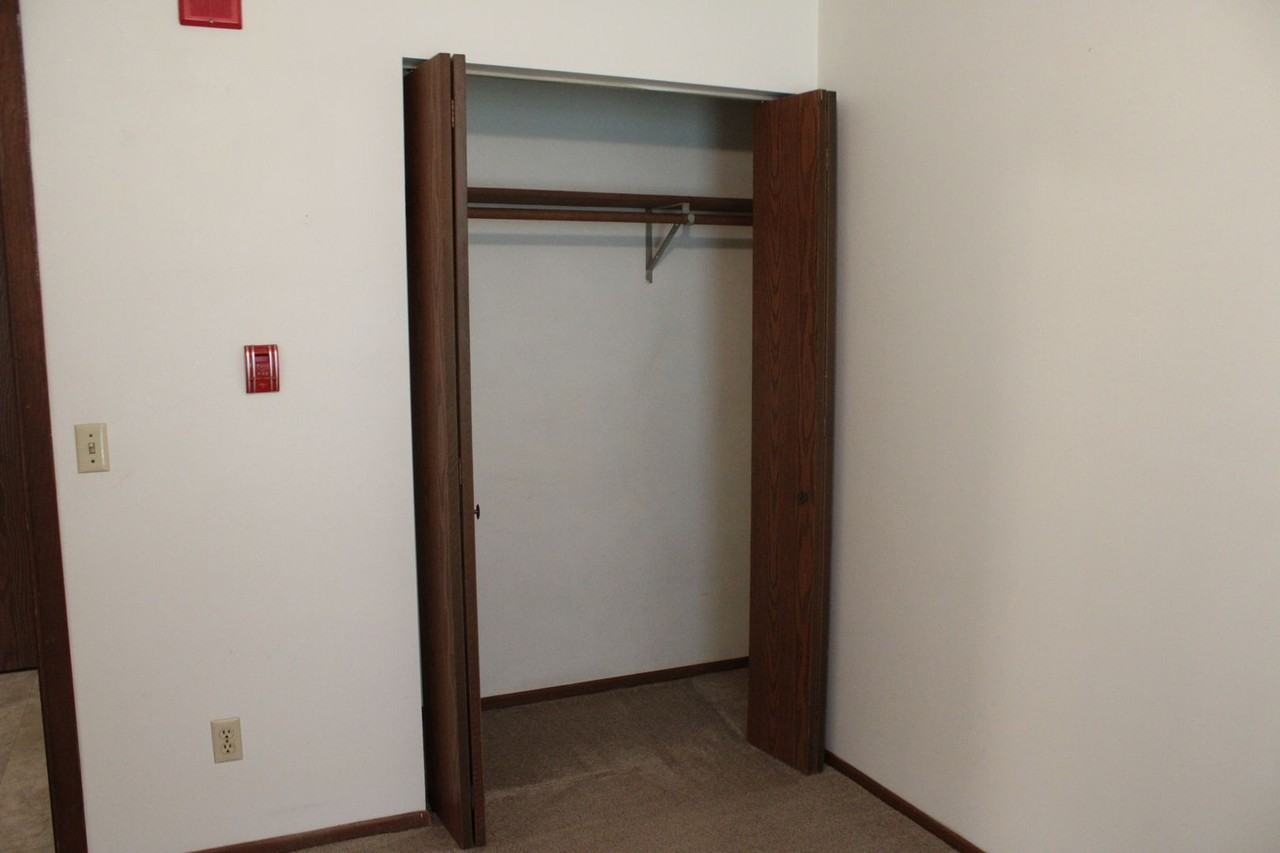 461 Grant - Photo 5 of 8