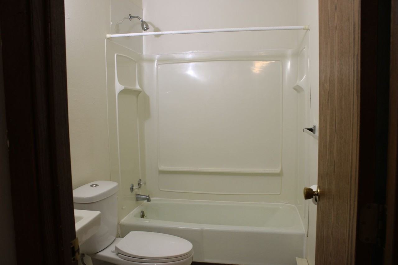 461 Grant - Photo 6 of 8