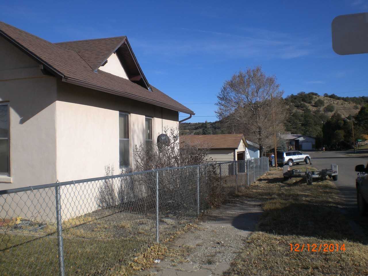 1420 Garfield Ave #1 - Photo 3 of 10