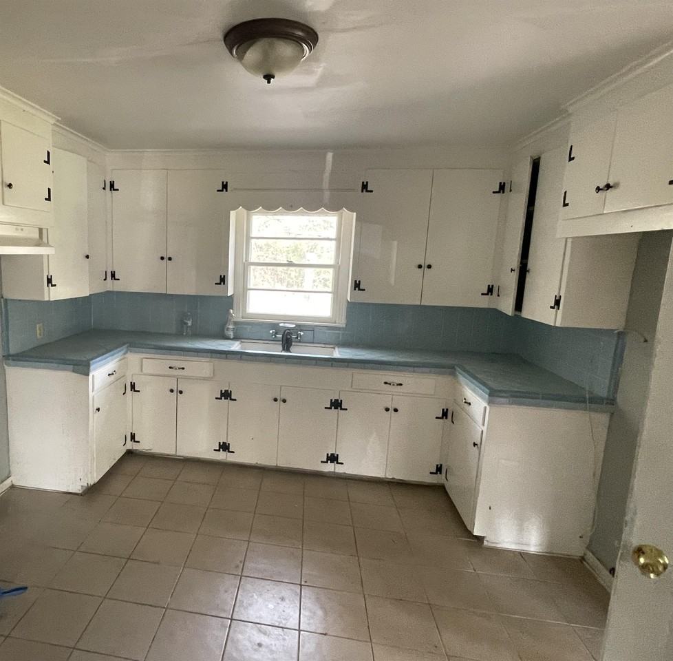 3073 Gorton Rd - Photo 5 of 13