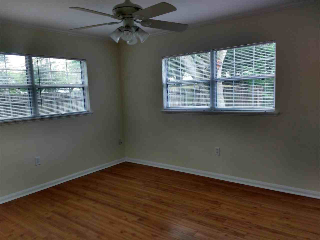 1601 Long St #1 - Photo 6 of 12