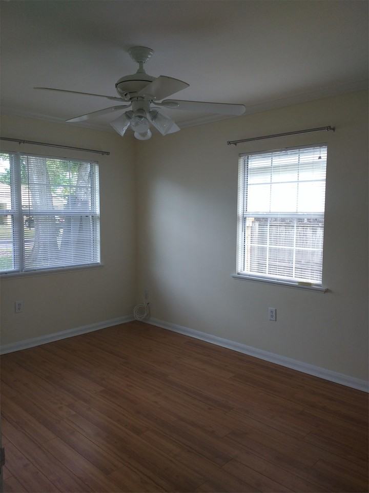 1601 Long St #1 - Photo 7 of 12