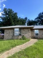 featured image of 3753 Oak Hill Dr #3753
