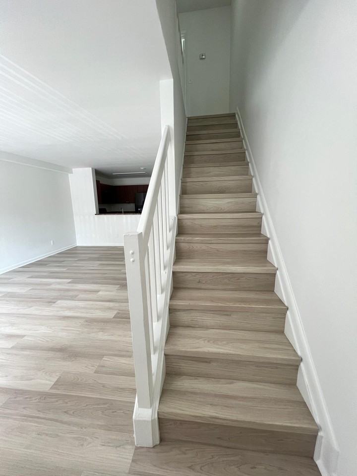 2896 S Edgehill Ln #2896 - Photo 6 of 10