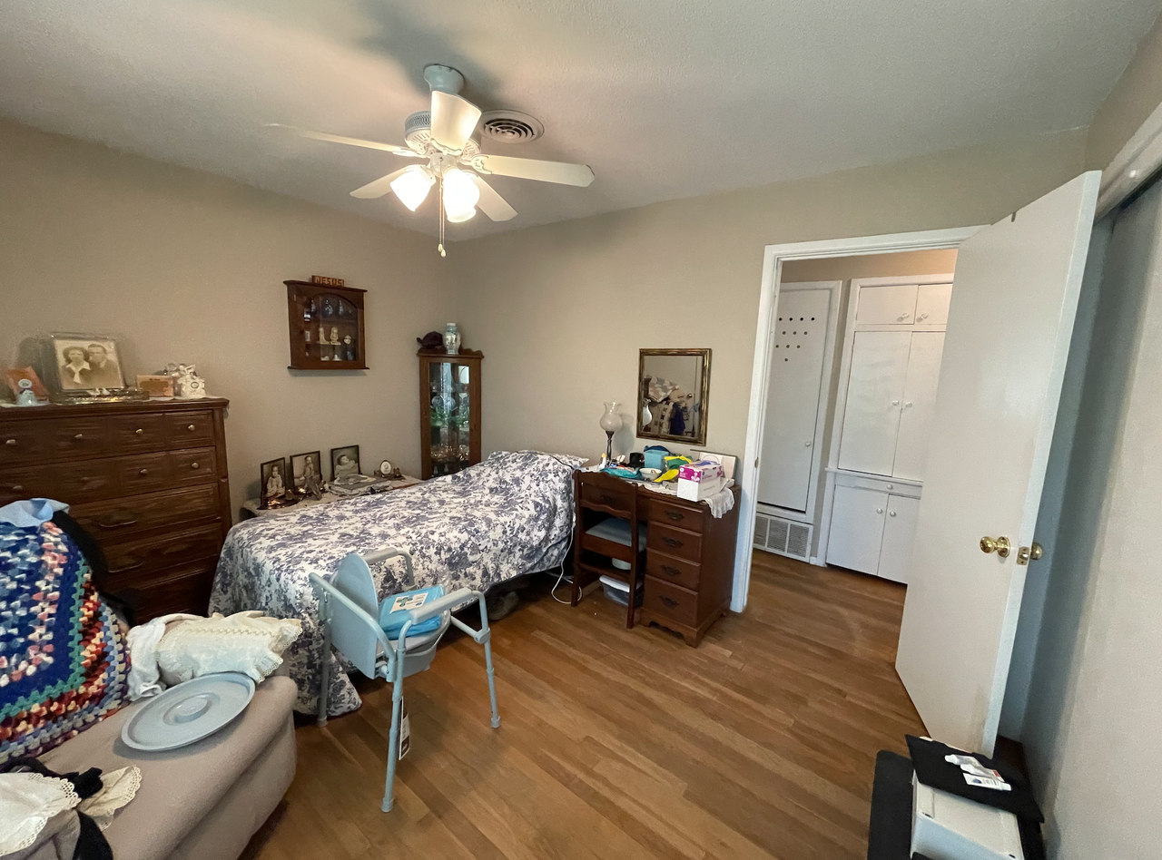 1419 Linden Dr #1 - Photo 5 of 9