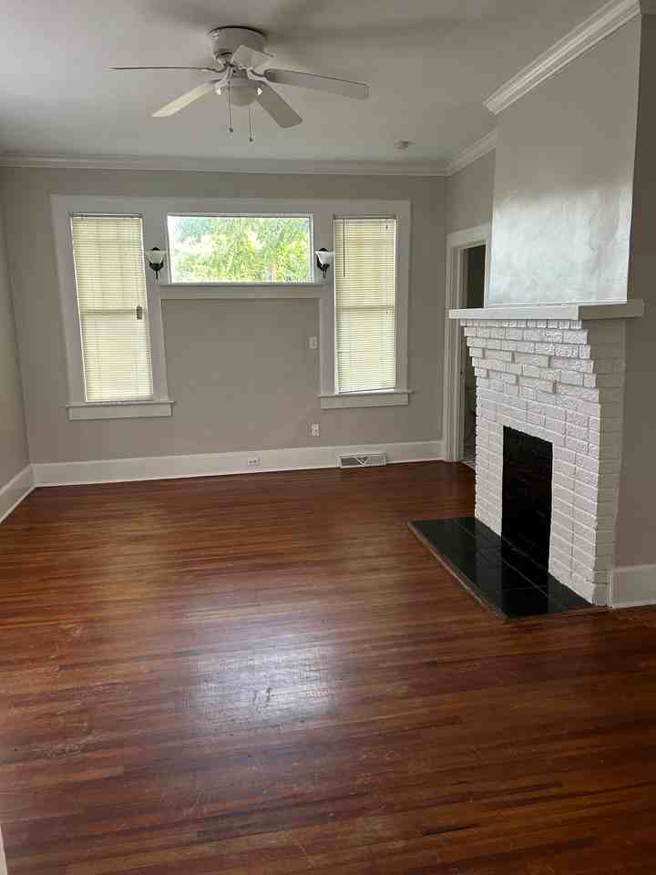 1104 Belleview St #1 - Photo 2 of 26
