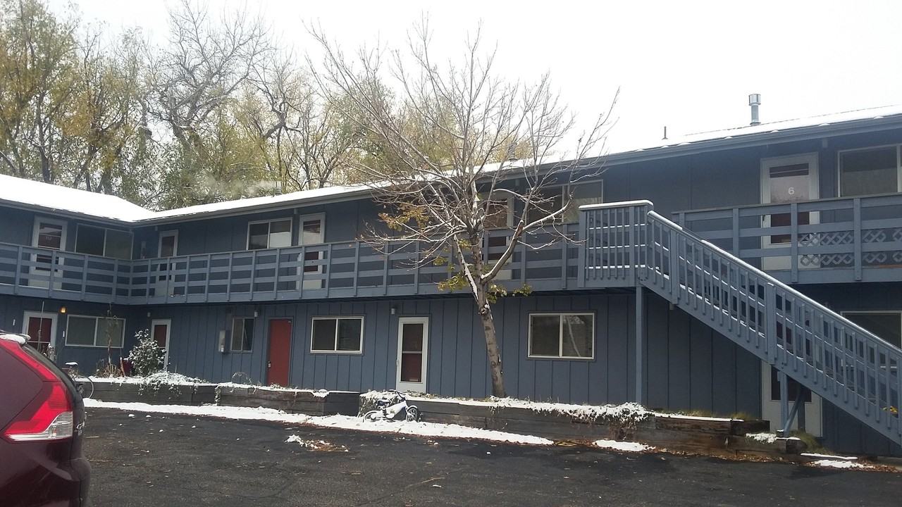 co1611 - Photo 6 of 12