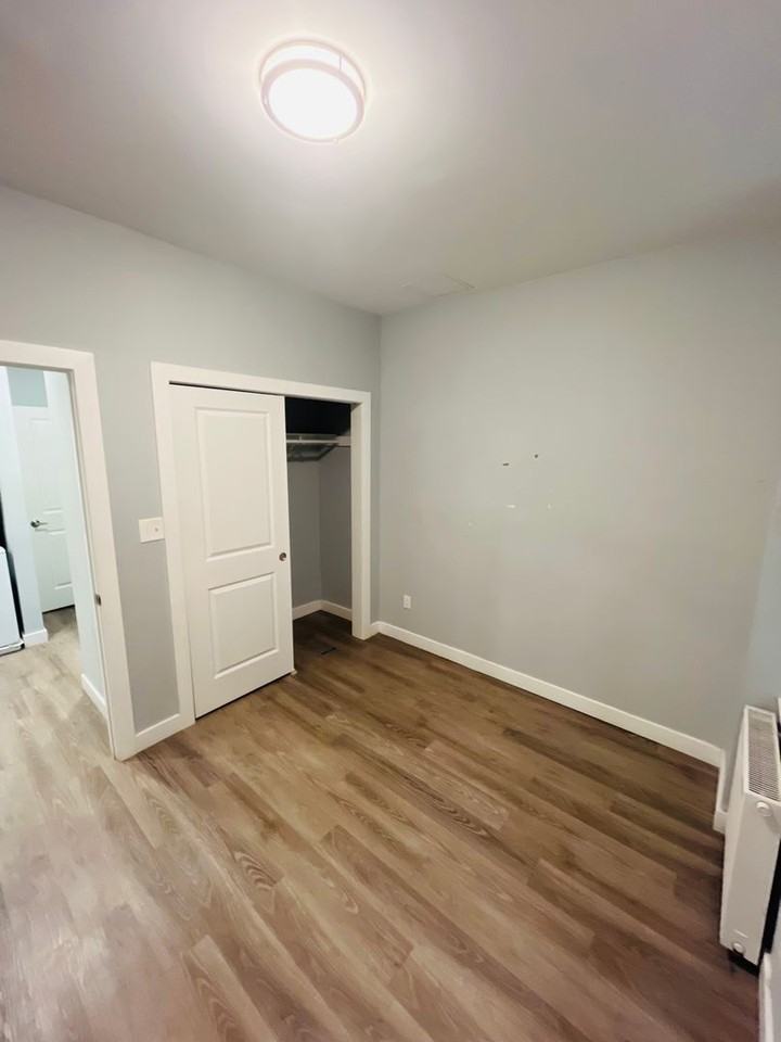 152 Western Ave #1 - Photo 4 of 8