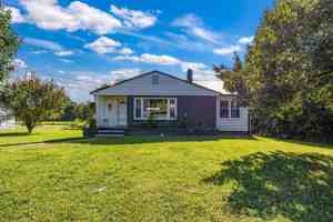 featured image of 330 Birdwell Cir #1