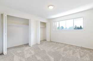 9713 Se 43rd Ave - Photo 1 of 1
