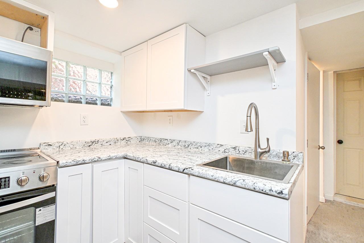 2216 Burnet Ave #2 - Photo 5 of 29