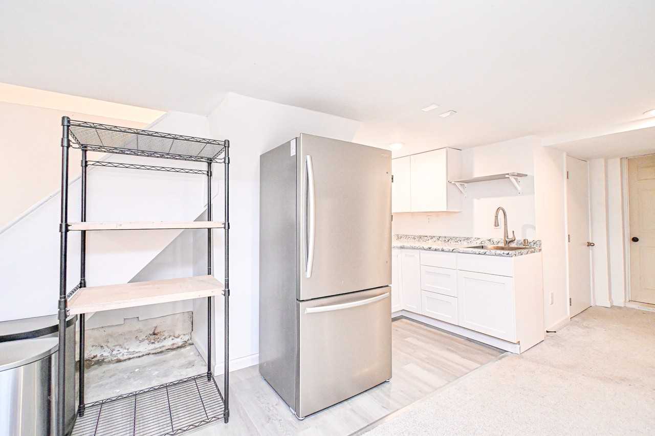 2216 Burnet Ave #2 - Photo 6 of 29
