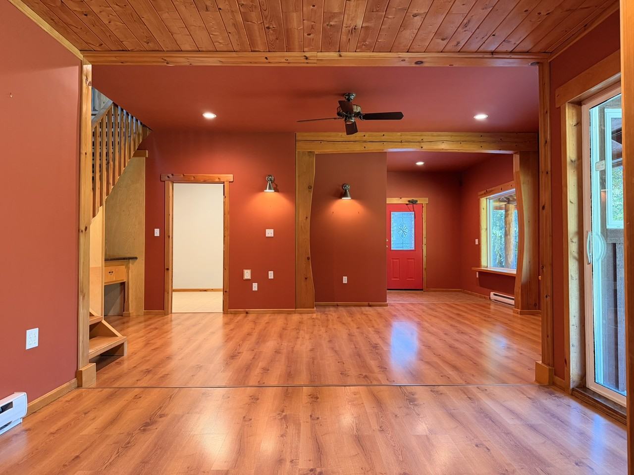 1560 Bellevue Rd #1 - Photo 3 of 20