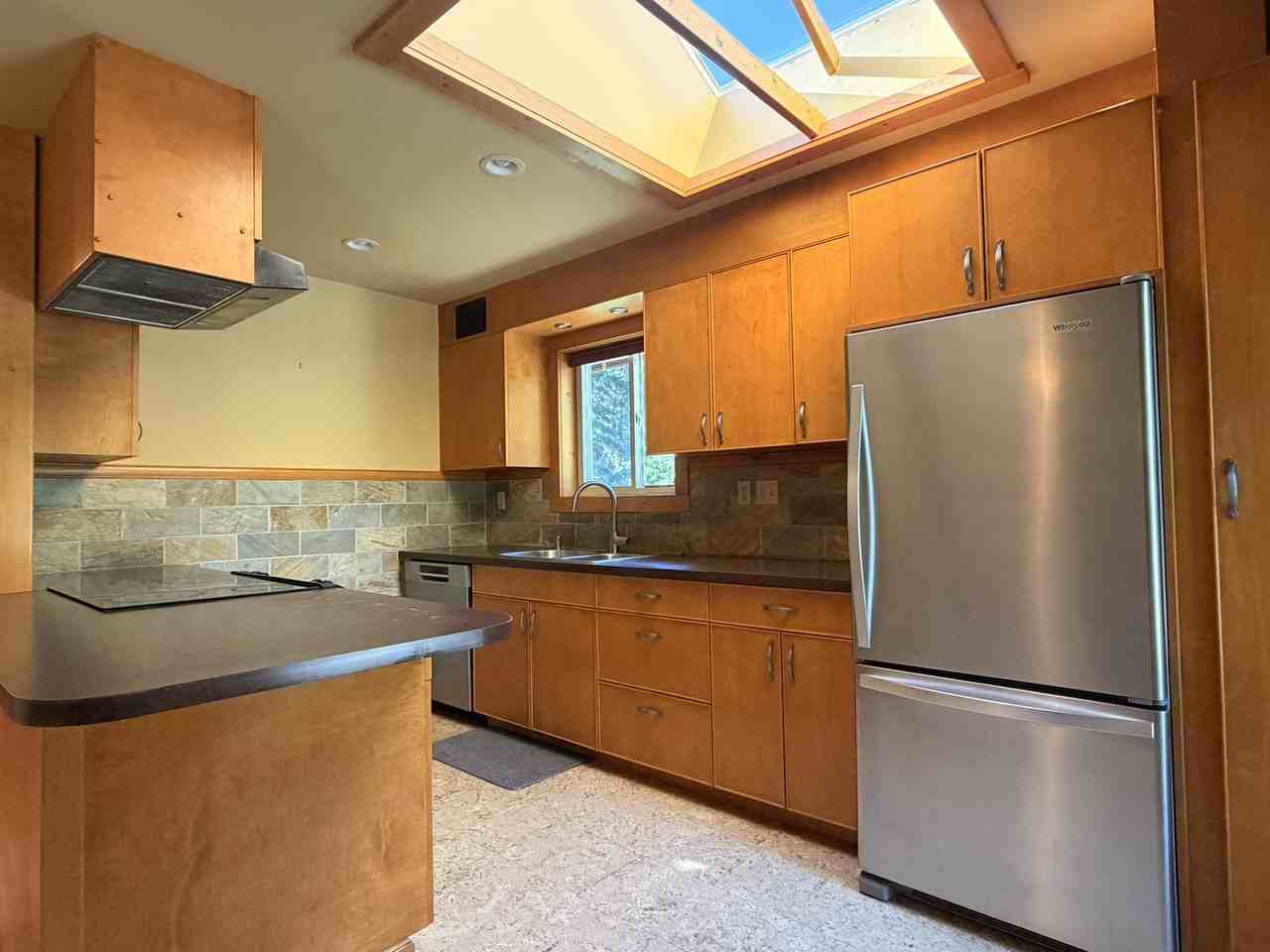 1560 Bellevue Rd #1 - Photo 4 of 20