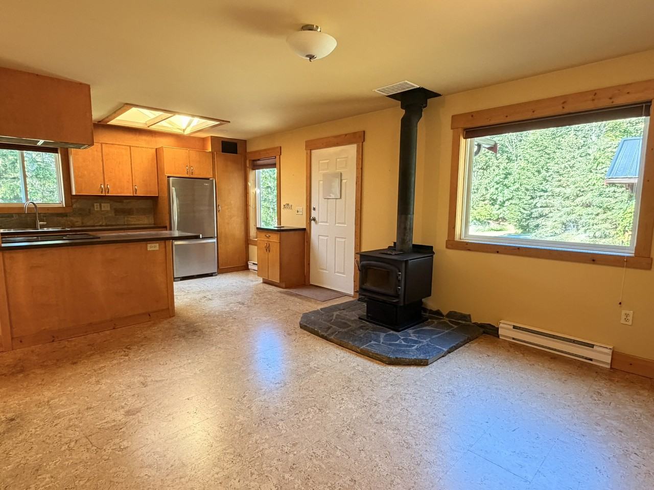 1560 Bellevue Rd #1 - Photo 5 of 20