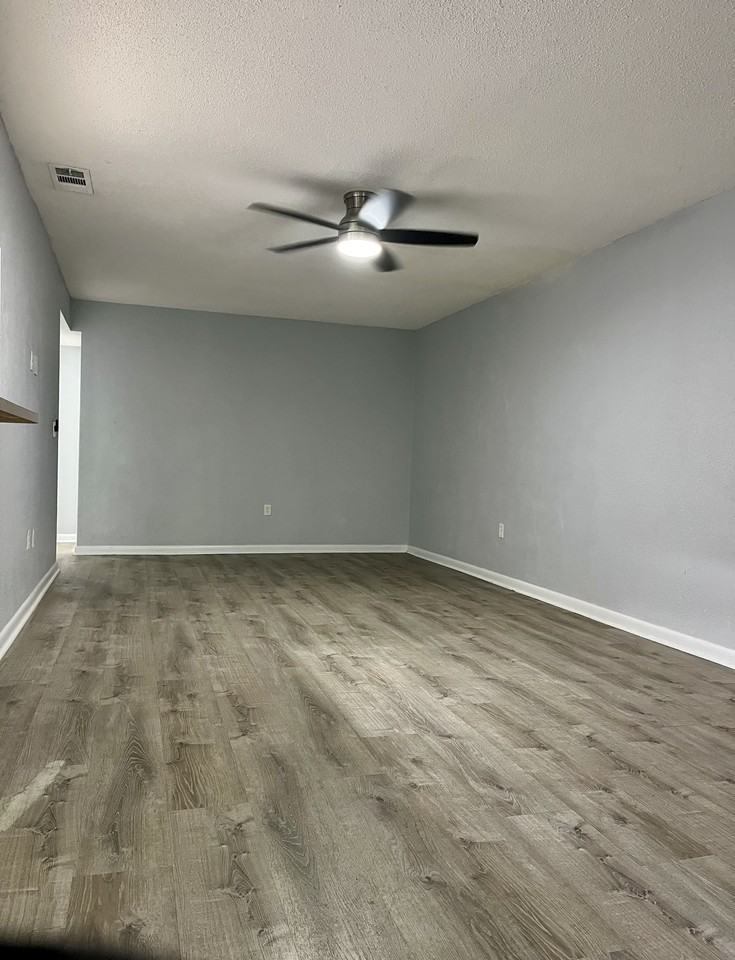 501 Sw 75th St Apt A11 - Photo 3 of 24