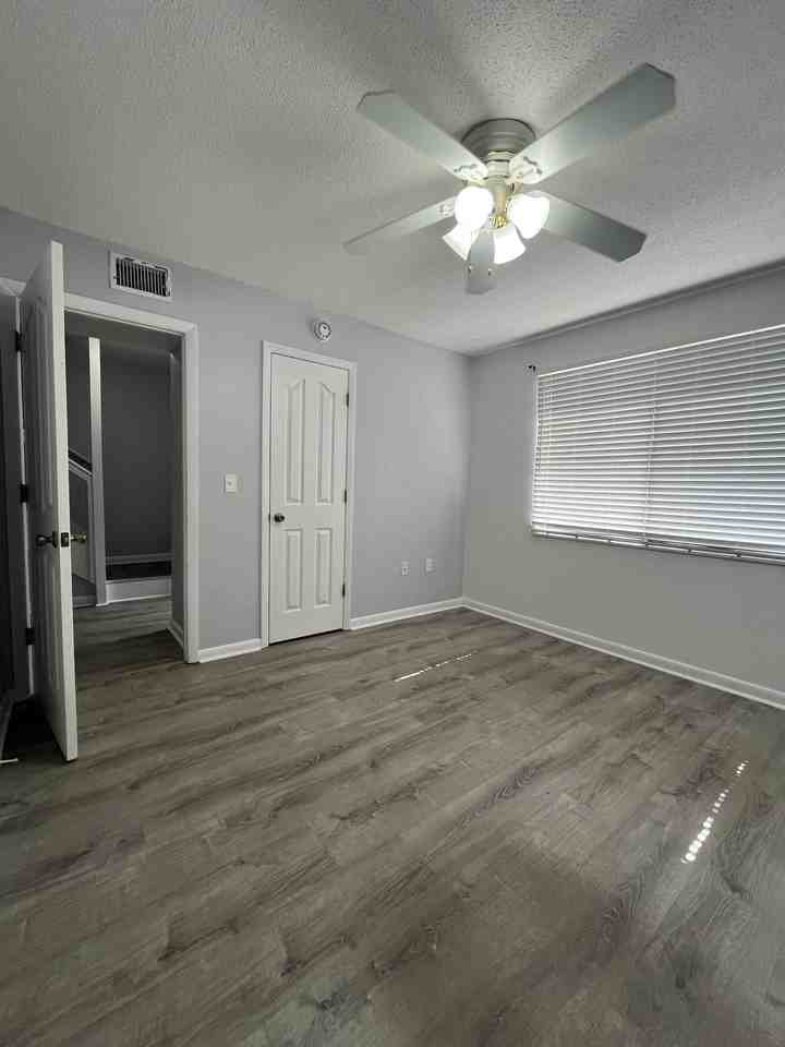 501 Sw 75th St Apt A11 - Photo 6 of 24