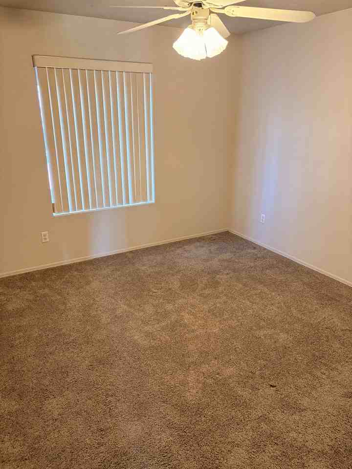 10390 S Fairway Dr #1 - Photo 6 of 15