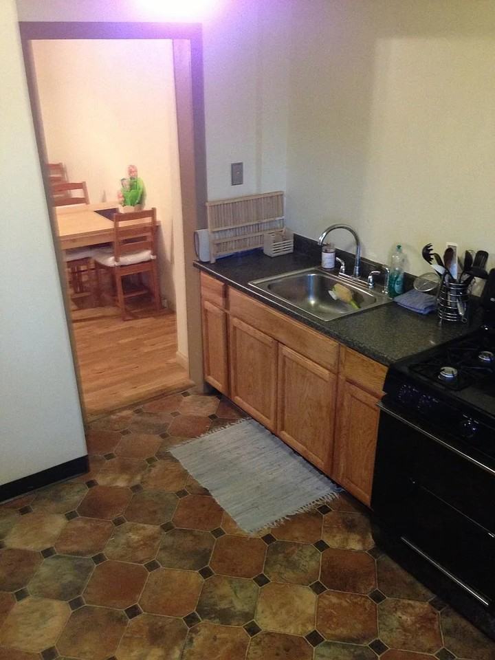 4243 Gladstone St #1 - Photo 3 of 6