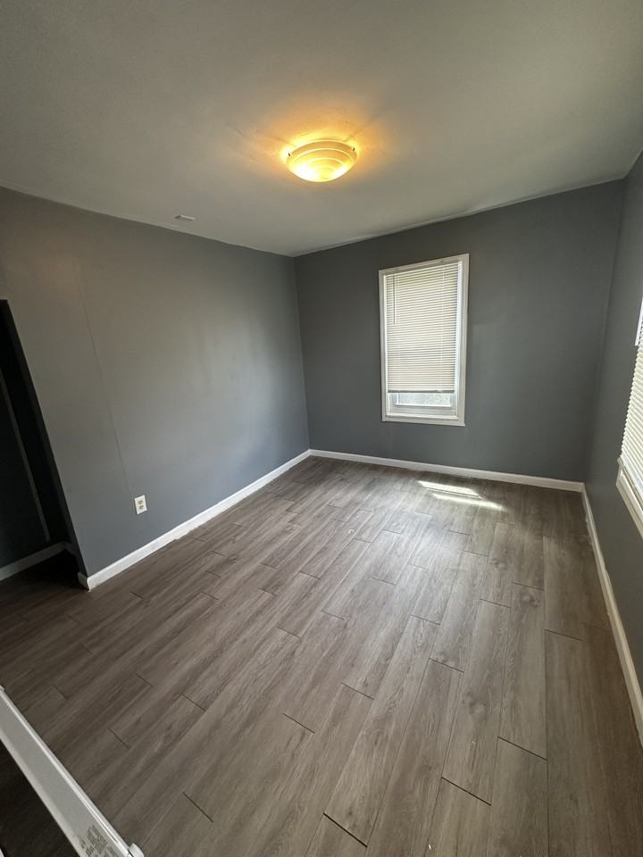 3841 Olive St #1 - Photo 4 of 10