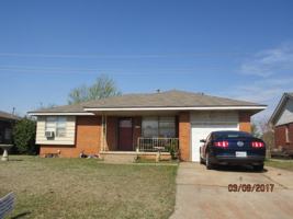 featured image of 2113 Henderson Dr #1