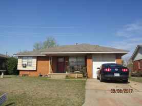 2113 Henderson Dr #1 - Photo 1 of 1