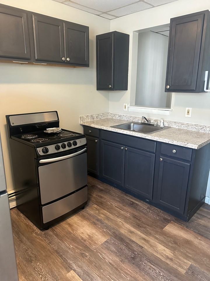 116 Aiken Ave #116-2 - Photo 3 of 7