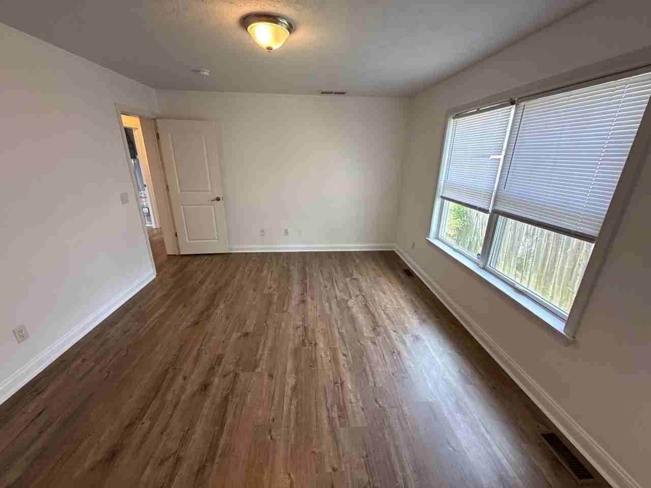 1015 N Gale St #1015 - Photo 6 of 10