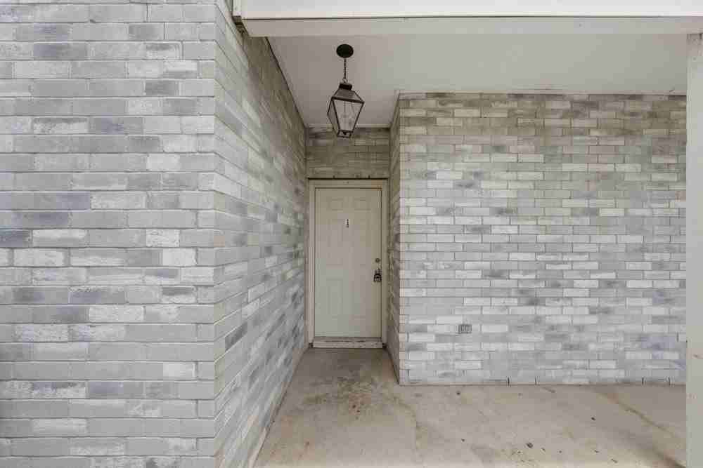 518 Dukeway Drive - 1Unit 1 #1 - Photo 2 of 23